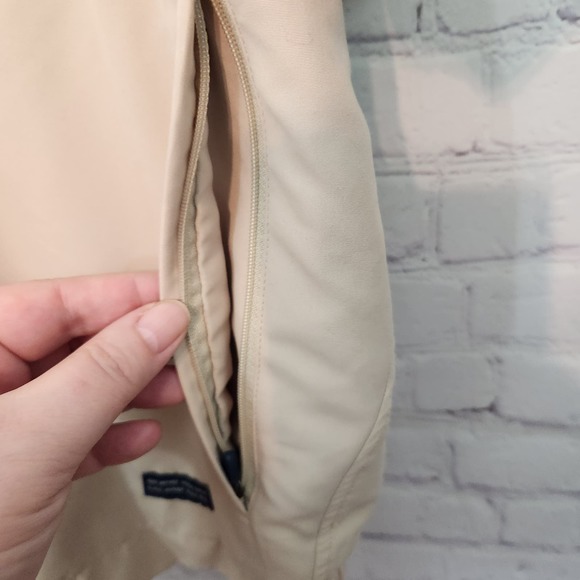 Life Is Good Beige and Navy Windbreaker - Picture 3 of 9